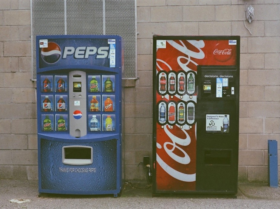 Venda de refrigerante da Pepsi e da Coca-Cola 